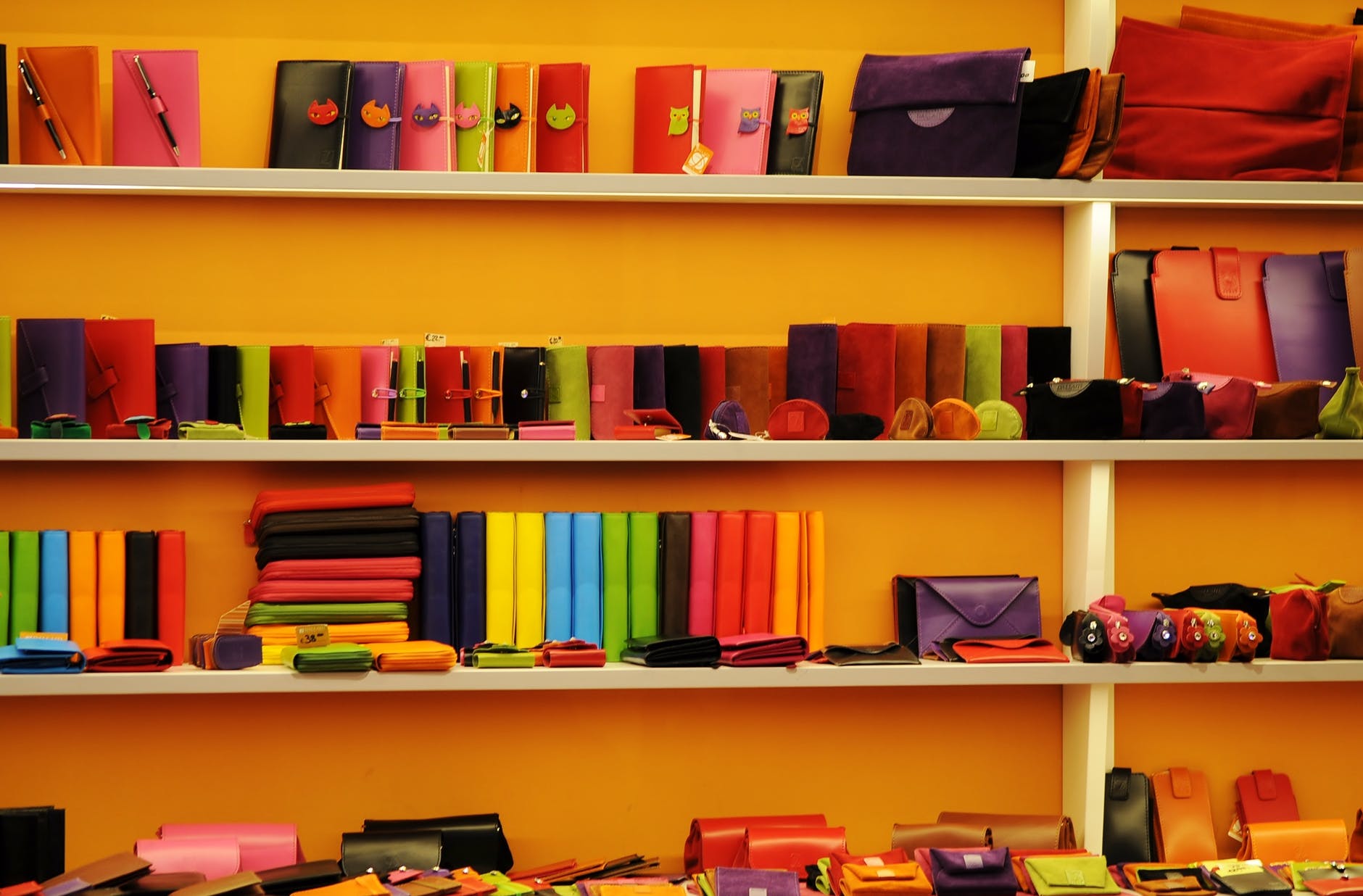 books-colorful-colourful-sho